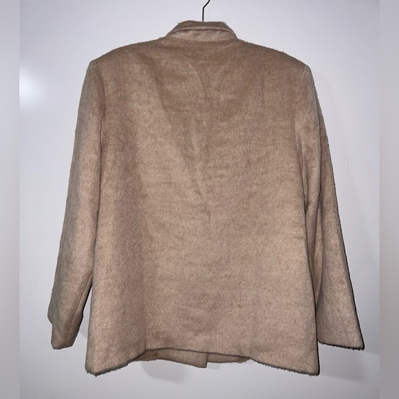 Pretty Little Thing Oversized Textured Wool Look Blazer, Beige, Size 10, NWT - Picture 7 of 16